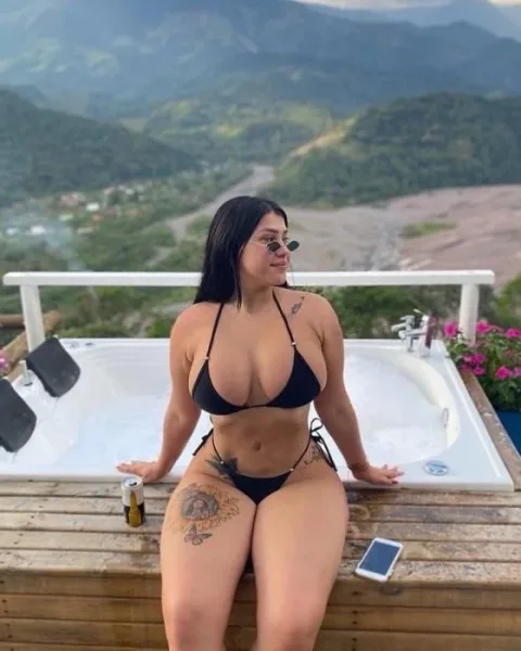 Photo from listing “Valentina”, age 26