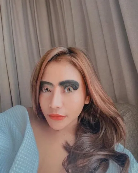 Photo from listing “Noor”, age 27