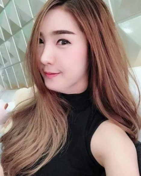Photo from listing “Vina”, age 24