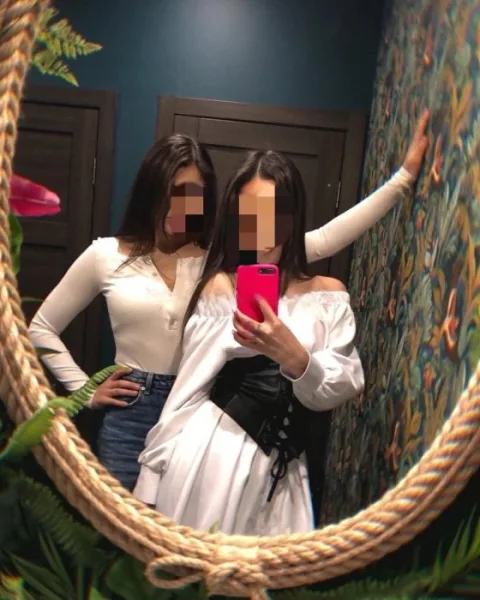 Photo from listing “Natalie & Santa "duo with girl"”, age 26