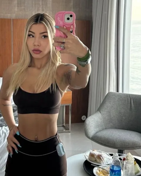 Photo from listing “Carol Portudo”, age 26