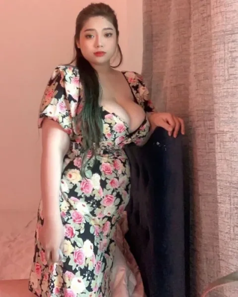 Photo from listing “Truc”, age 22