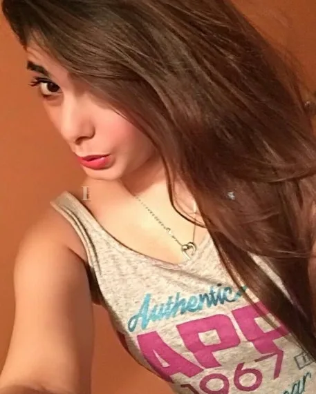 Photo from listing “Aisha”, age 24