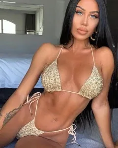 Photo from listing “Ammy Laura”, age 27