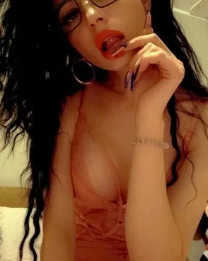Photo from listing “Vanesa”, age 25
