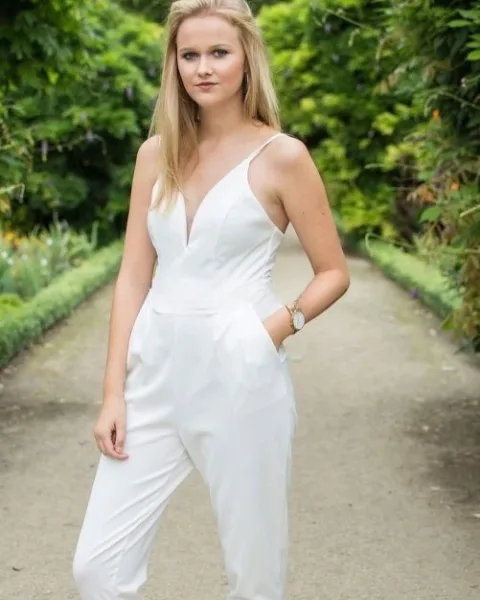 Photo from listing “Shannen”, age 20