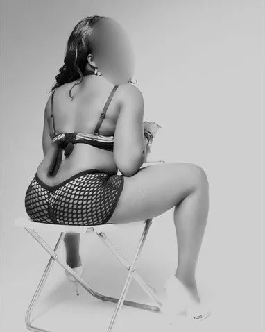 Photo from listing “Janet Schokomaus”, age 27