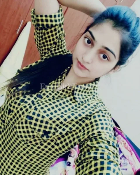 Photo from listing “Haniya”, age 25