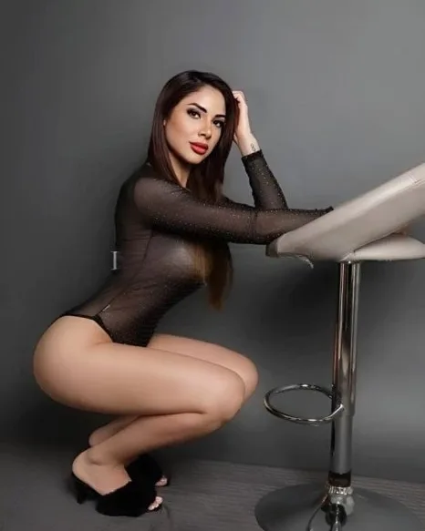 Photo from listing “Cristal”, age 26