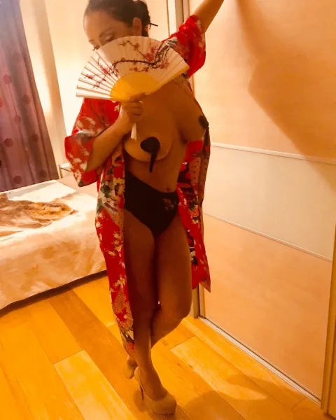 Photo from listing “New mayzeel”, age 28