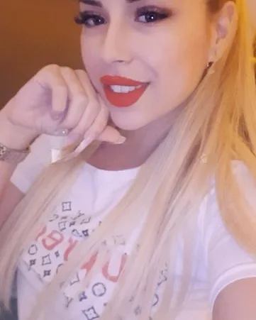 Photo from listing “Delia”, age 28