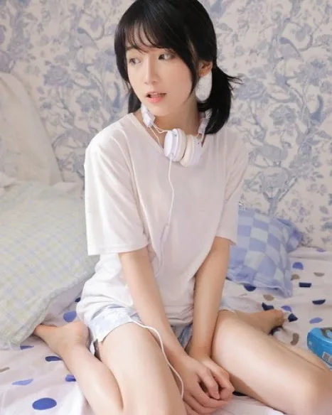 Photo from listing “Dada”, age 21