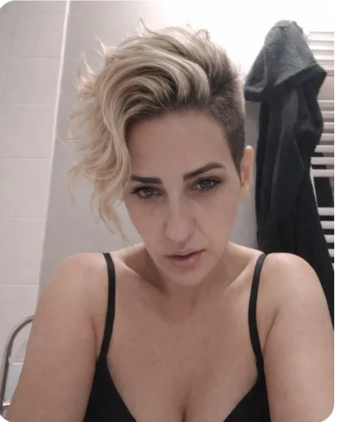Photo from listing “Alexia”, age 44