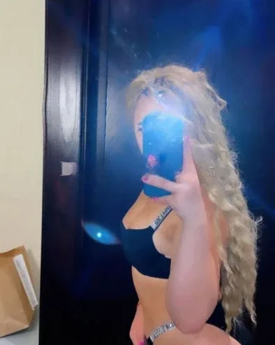 Photo from listing “Veronica”, age 21