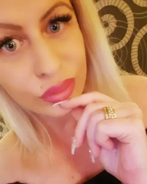 Photo from listing “German Emily Curvy”, age 38