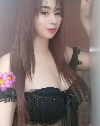 Photo from listing “Jenny”, age 25