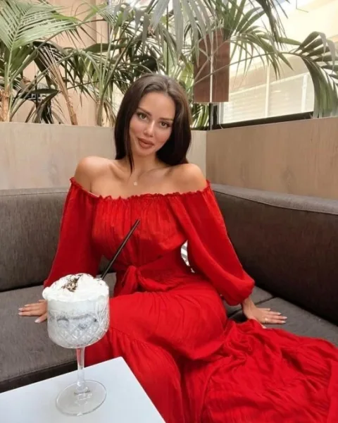 Photo from listing “Melzina”, age 23