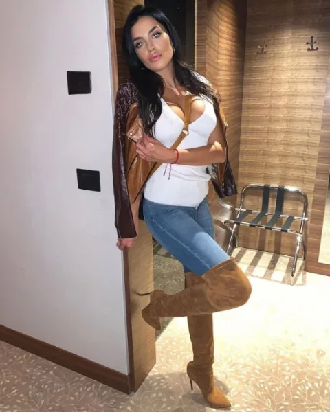 Photo from listing “Sandra”, age 27