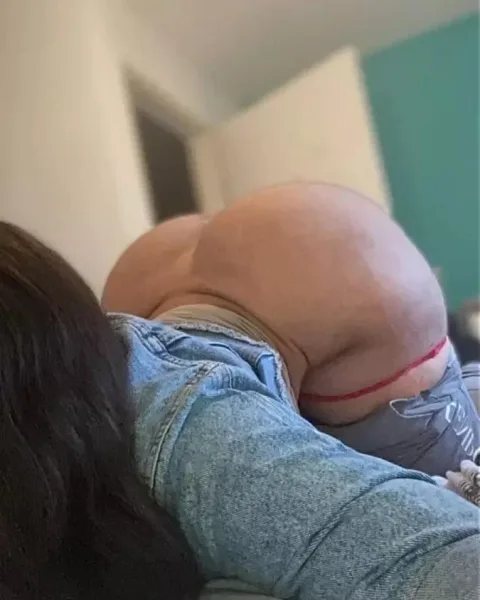 Photo from listing “Youngthick”, age 24