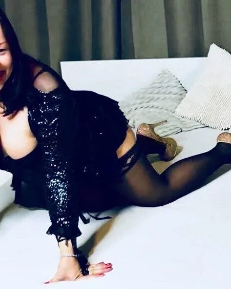 Photo from listing “Visaxoom”, age 36