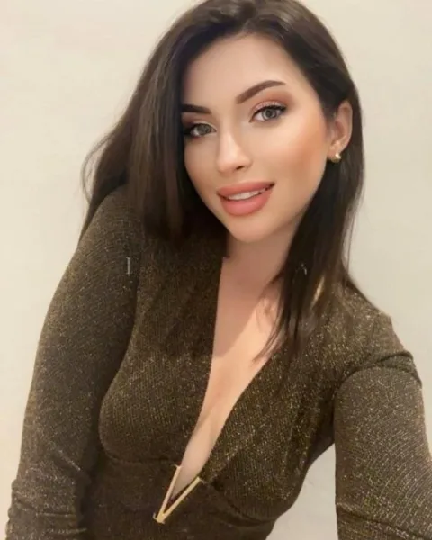 Photo from listing “Lionie”, age 25