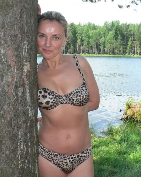 Photo from listing “Vanessa”, age 27