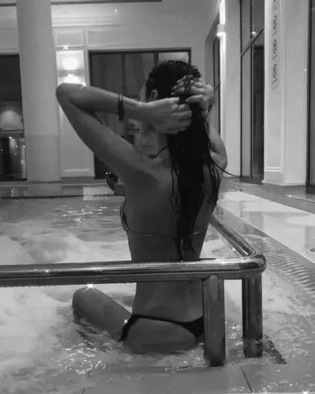 Photo from listing “Veronika”, age 30