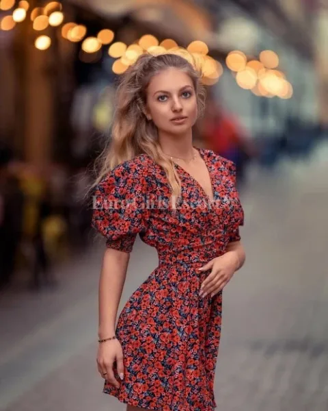 Photo from listing “Dami”, age 21
