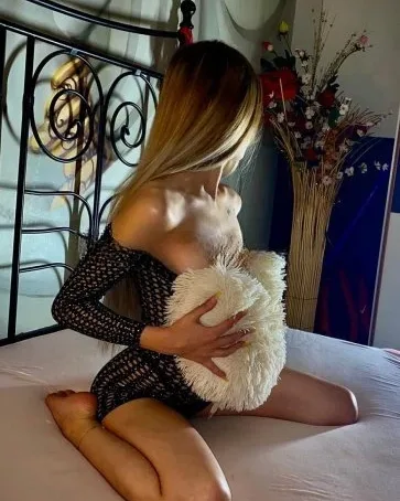 Photo from listing “Ellsa”, age 22