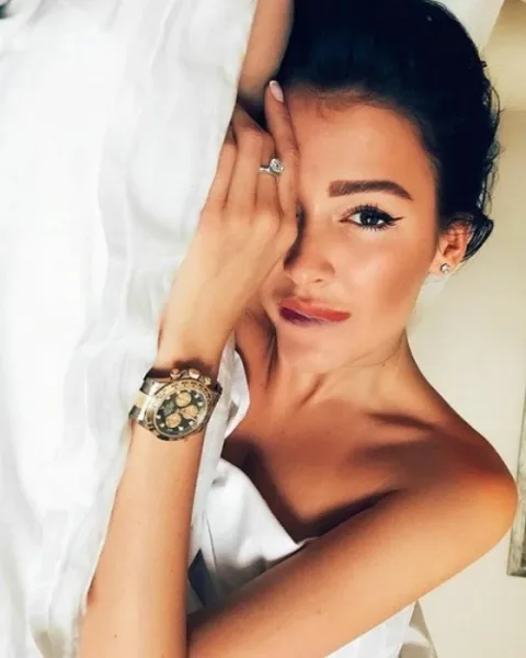 Photo from listing “Cleopatra”, age 26