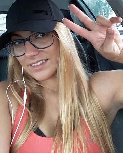 Photo from listing “MERRY BRANDNEU”, age 25