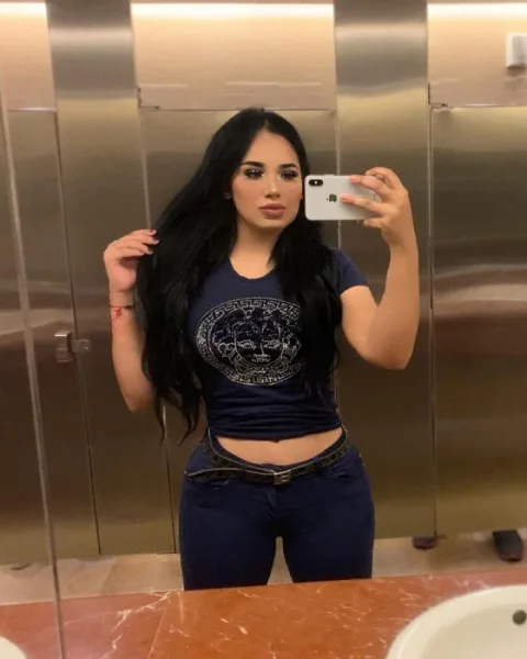 Photo from listing “Rose”, age 26
