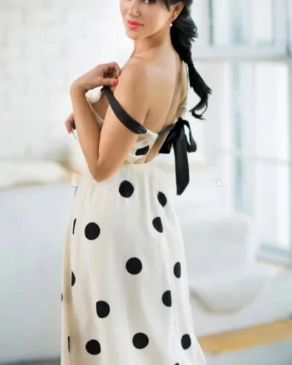 Photo from listing “Monica”, age 37