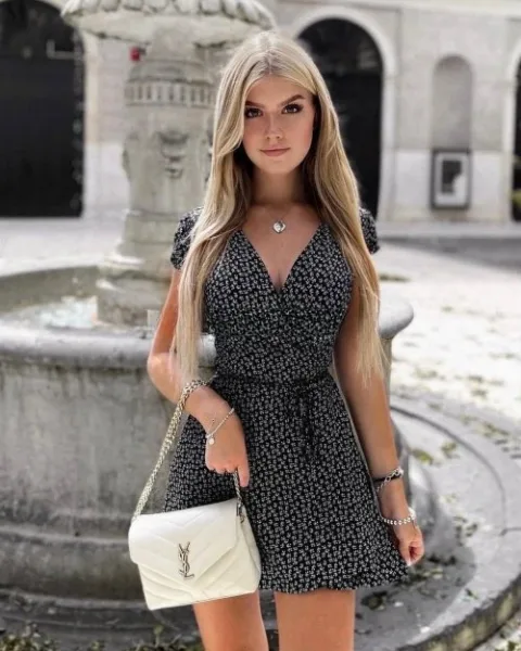Photo from listing “Borni”, age 22