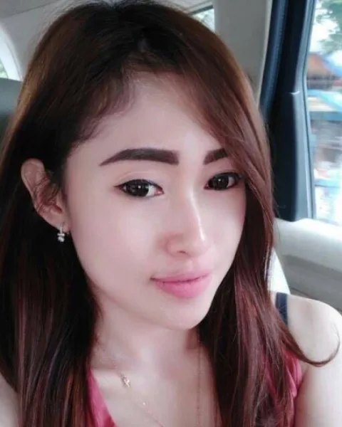 Photo from listing “Tara”, age 21