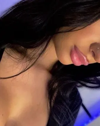 Photo from listing “Mayw”, age 27