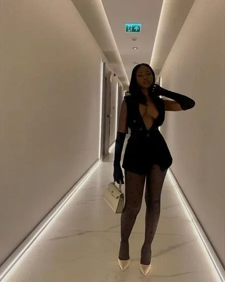 Photo from listing “Efe”, age 24