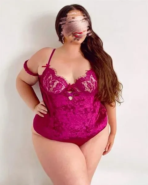 Photo from listing “MistressMarina”, age 47