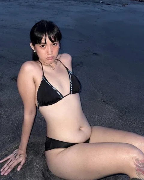 Photo from listing “Yui”, age 24
