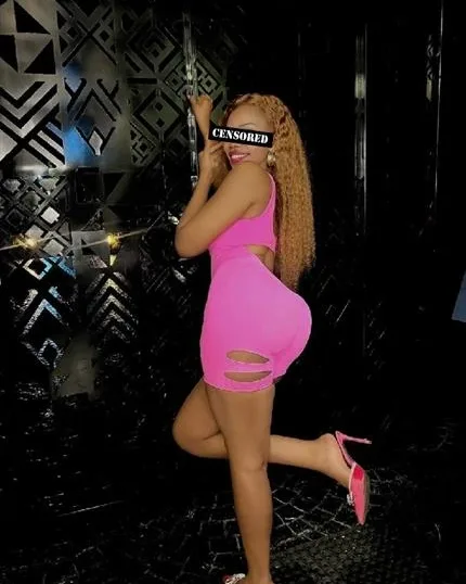 Photo from listing “Vicky”, age 24