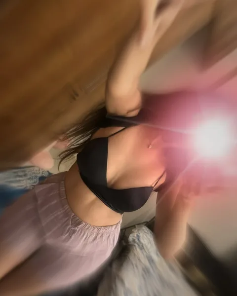 Photo from listing “🦋 Available Live Cam Show and Meet 🦋, – Indian escort in Bangalore”, age 21