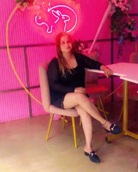 Photo from listing “Helax – Indian escort in Bangalore”, age 25
