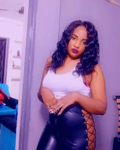 Photo from listing “Natasha – Zimbabwean escort in Chennai”, age 25