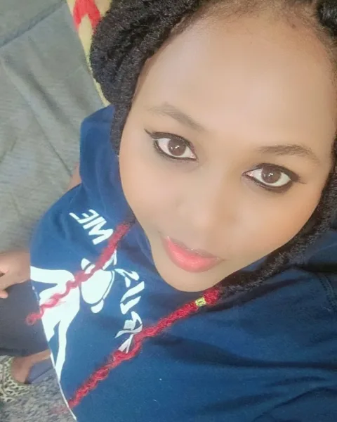 Photo from listing “Tracy – South African escort in Bangalore”, age 23