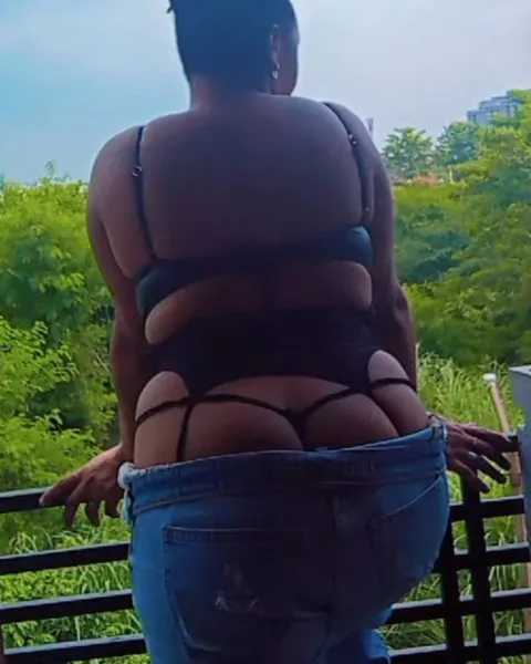 Photo from listing “Candy baby – Tanzanian escort in Kampala”, age 22