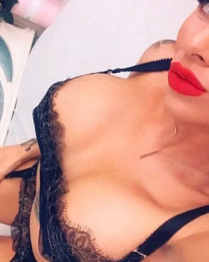 Photo from listing “Beirut Escort – Australian escort in Beirut”, age 20
