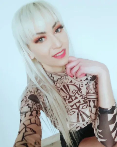 Photo from listing “EVA Teen Horny – Polish escort in Malta”, age 19