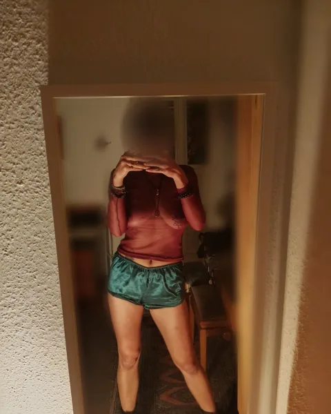 Photo from listing “Farah – Lebanese escort in Beirut”, age 29
