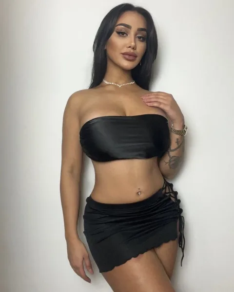 Photo from listing “Rose – Lebanese escort in Beirut”, age 24