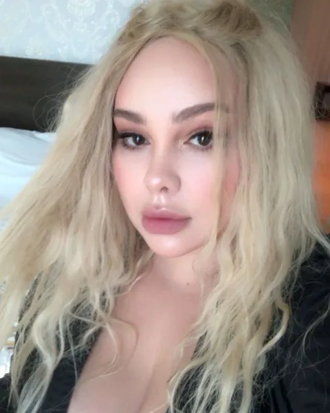 Photo from listing “Angela – Russian escort in Beirut”, age 23